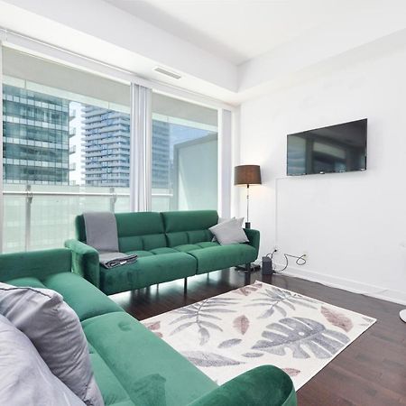Downtown Toronto Condo Near Cn Tower, Mtcc, Rogers Center , Union Station Exterior photo