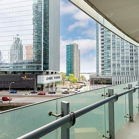 Downtown Toronto Condo Near Cn Tower, Mtcc, Rogers Center , Union Station Exterior photo
